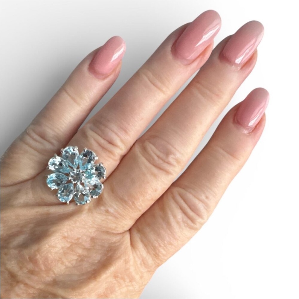 Blue Topaz Flower Solid 925 Sterling Ring - Size 7